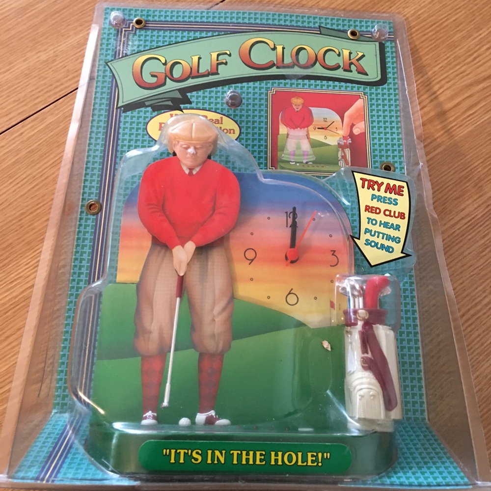 NWOT Golf Clock